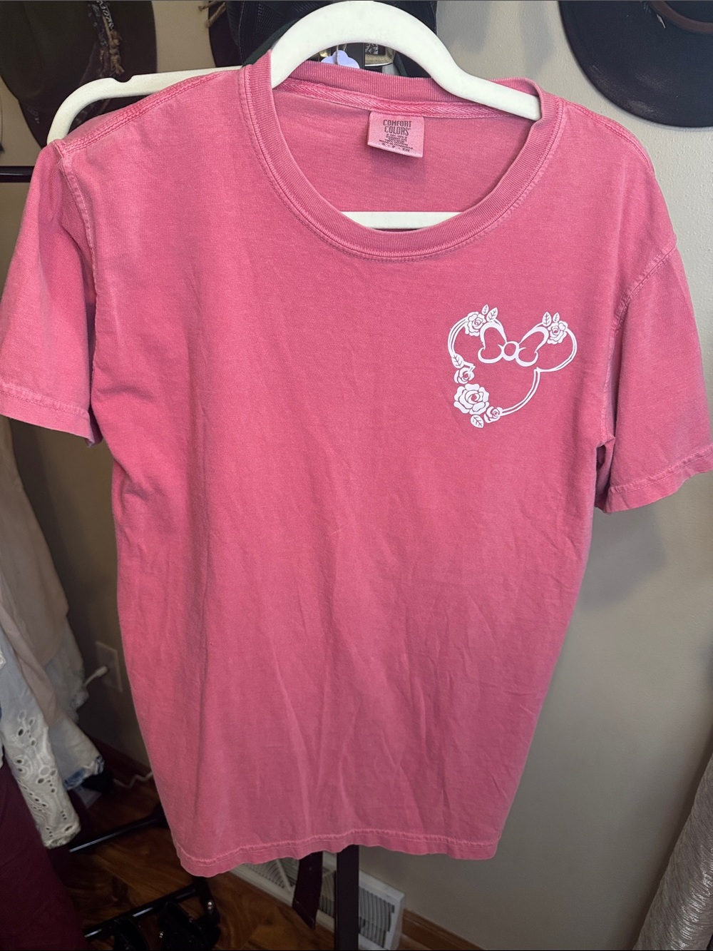 Comfort Colors Pink Short-Sleeve Tee with Heart Bow Graphic
